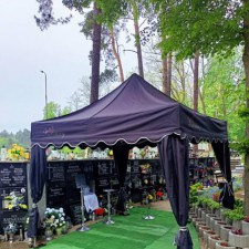 namiot pogrzebowy Kaminscy