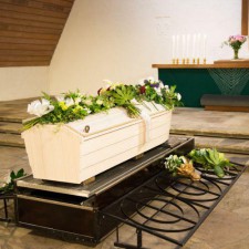 pogrzeby z trumną Brzeziny