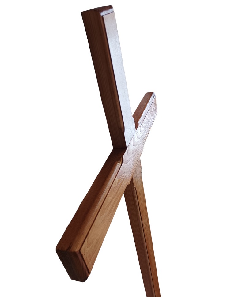 drewniane krzyże nagrobne