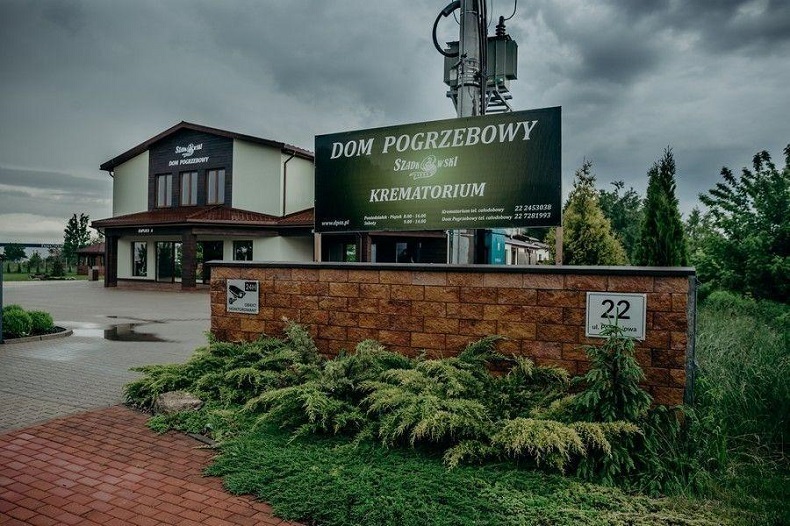 dom pogrzebowy Szadkowski w Pruszkowie