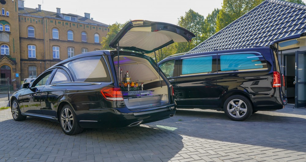 karawany pogrzebowe Juka