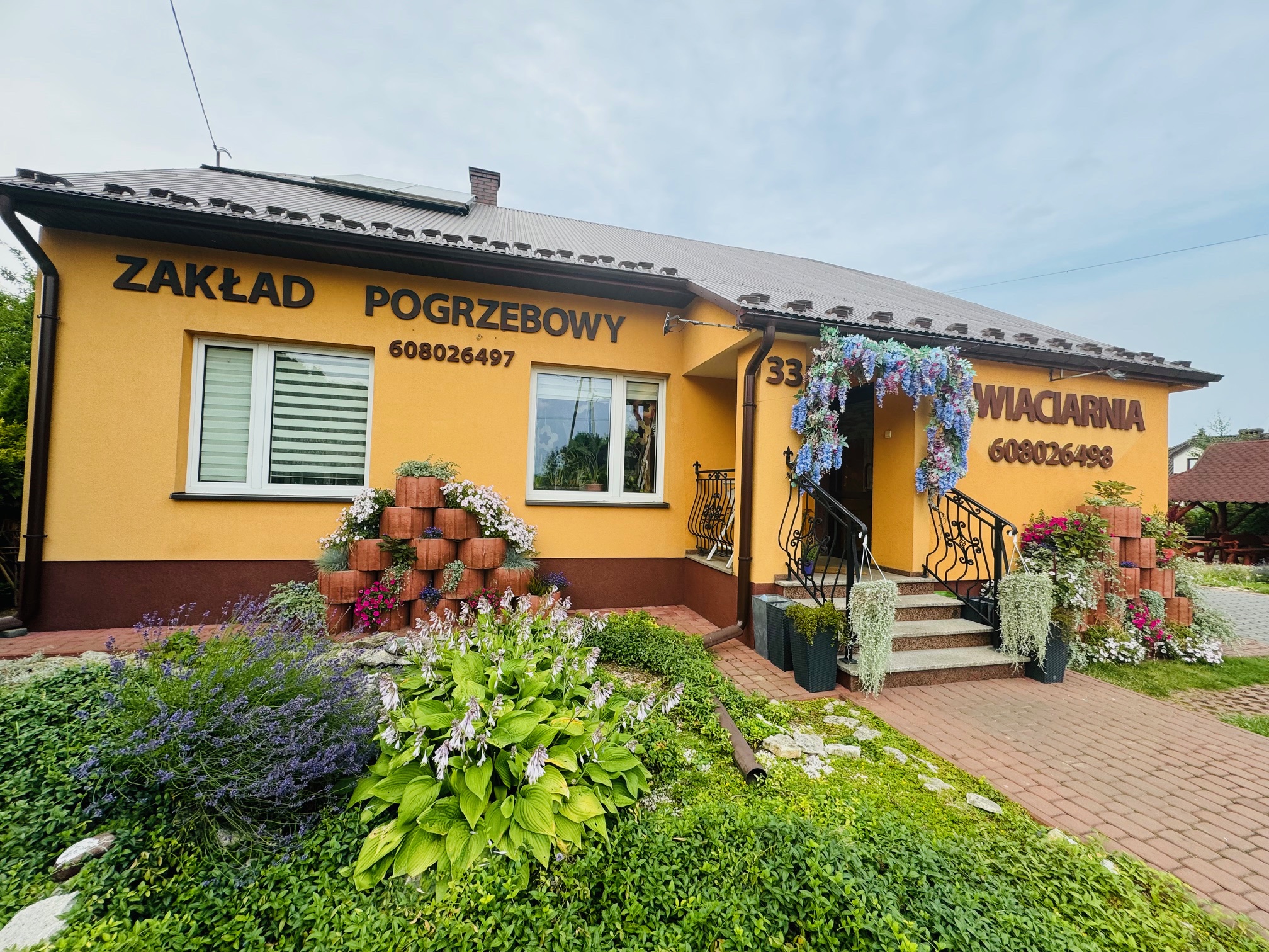 dom pogrzebowy charsznica