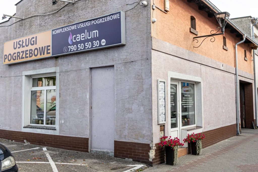 biuro zakładu pogrzebowego w Sierakowie