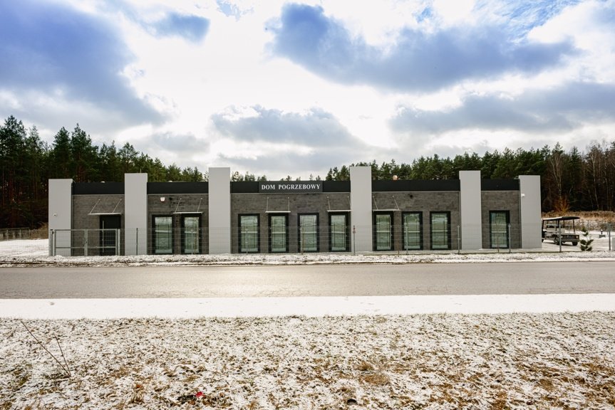 nowoczesny dom pogrzebowy z Olsztyna