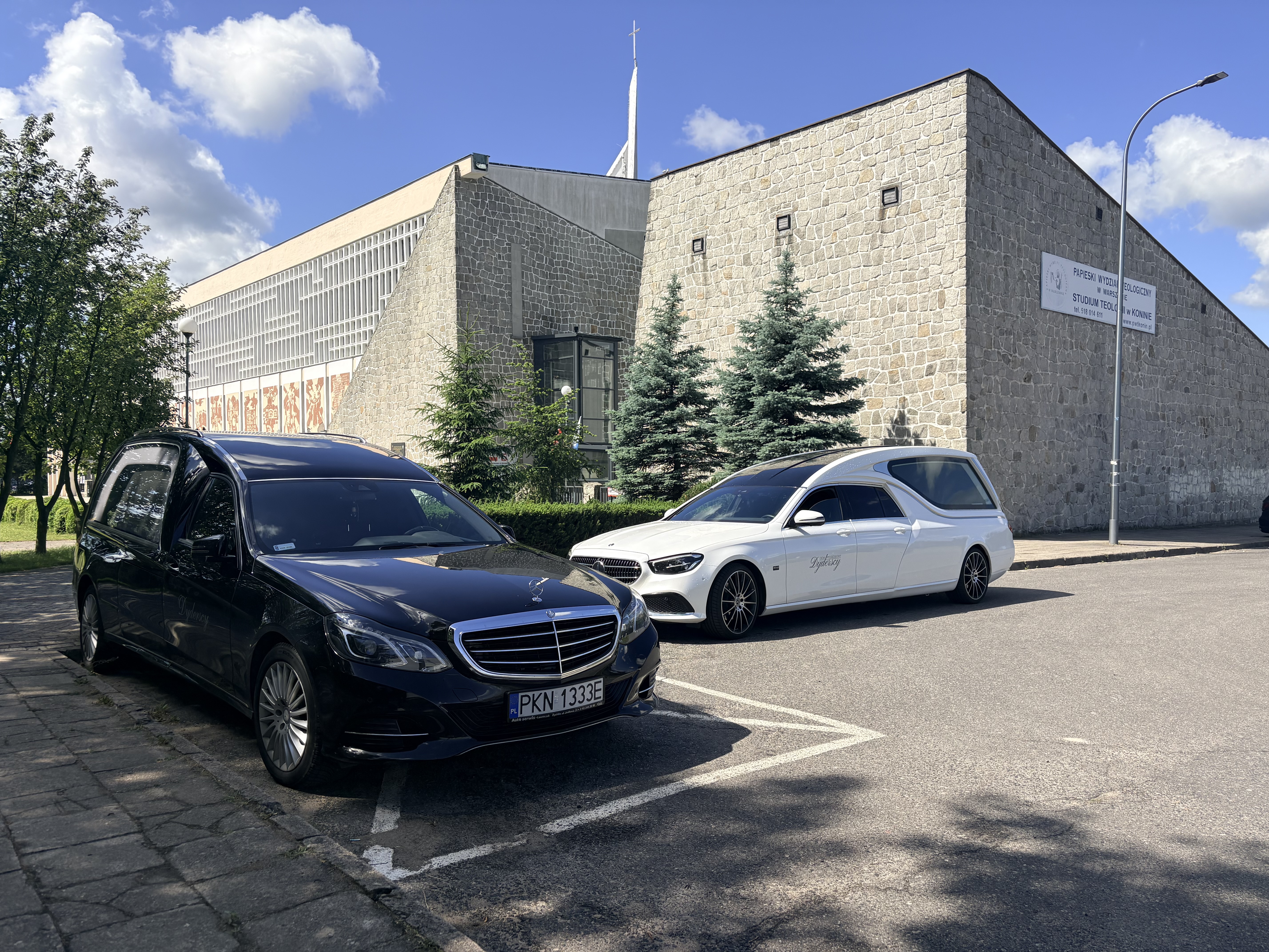 usługi pogrzebowe stare miasto