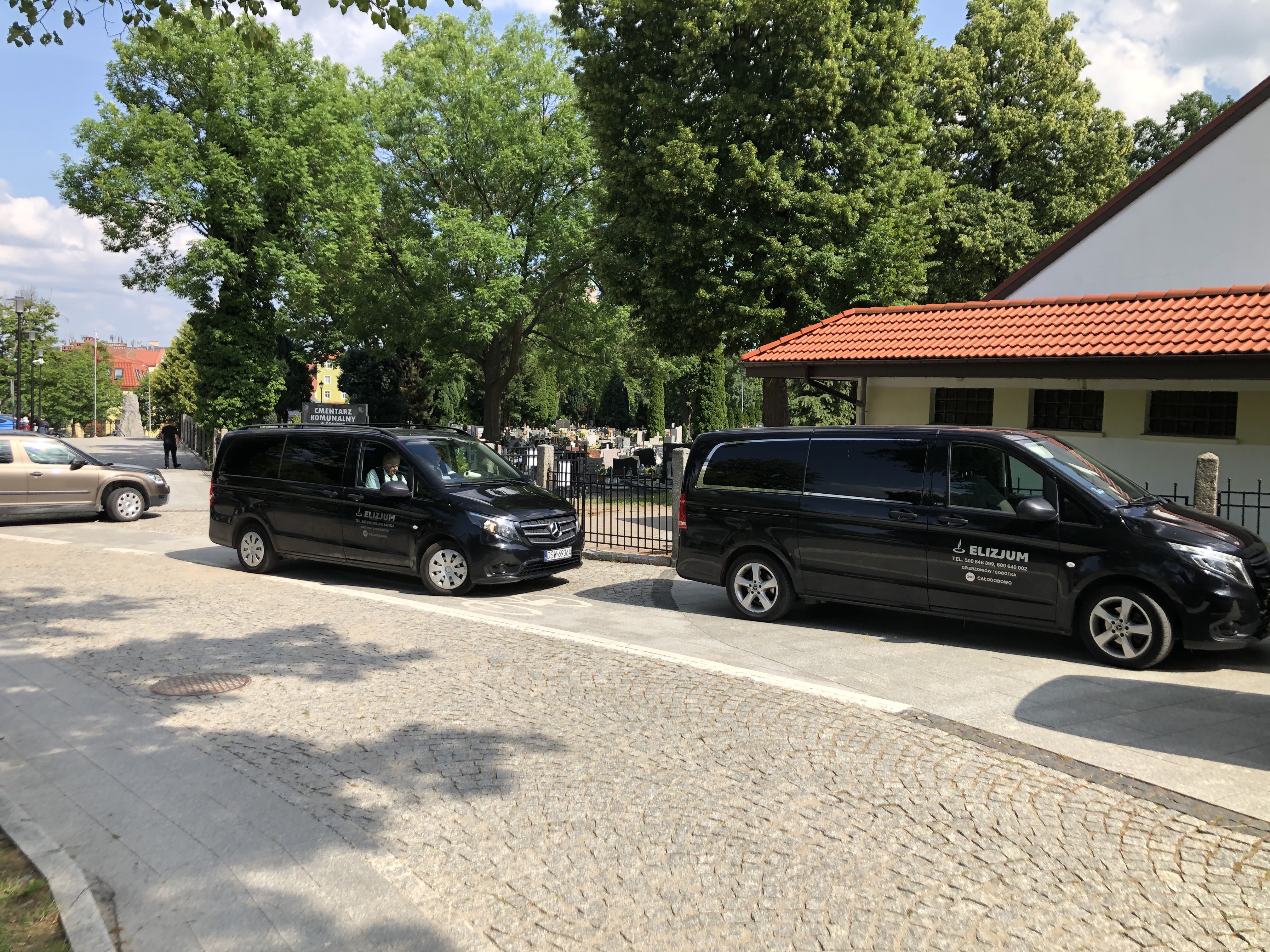 zakład usług pogrzebowych Elizjum Bielawa