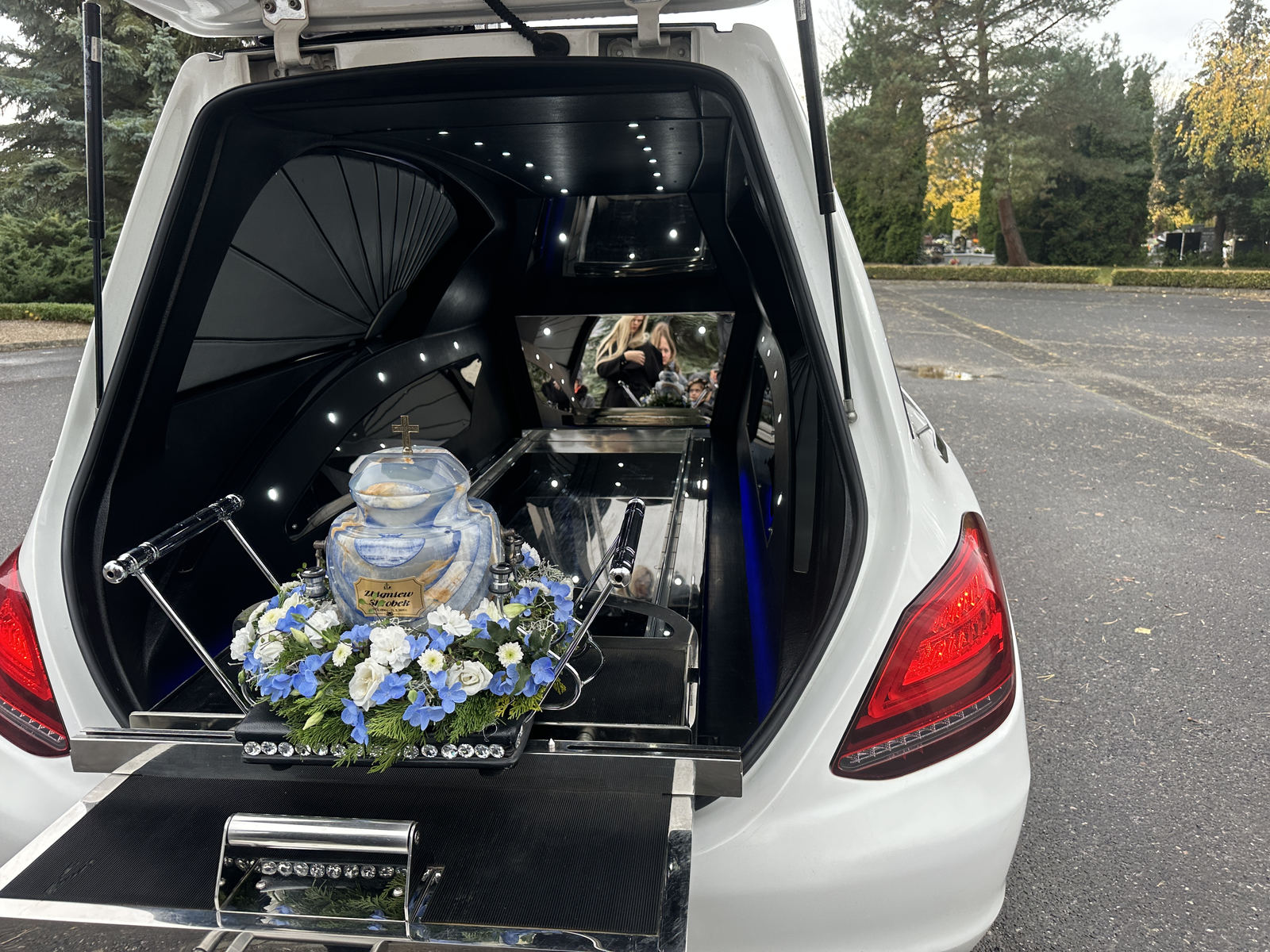 zakłady pogrzebowe w Strzelinie