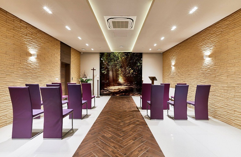 sala pożegnań firmy Anubis z Jeleniej Góry