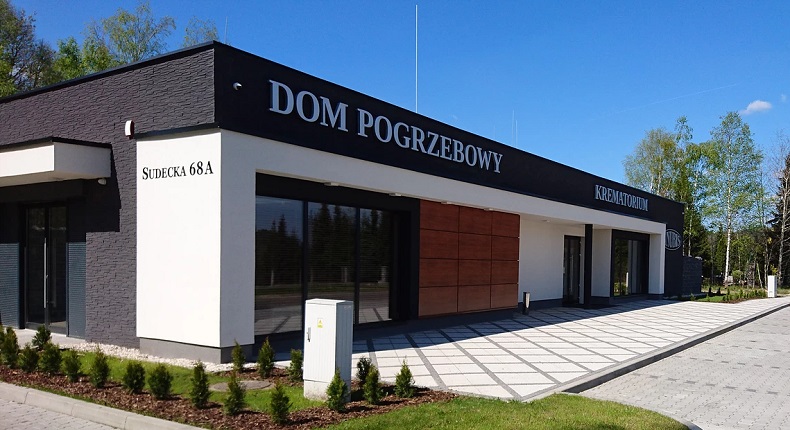 dom pogrzebowy i krematorium w Jeleniej Górze
