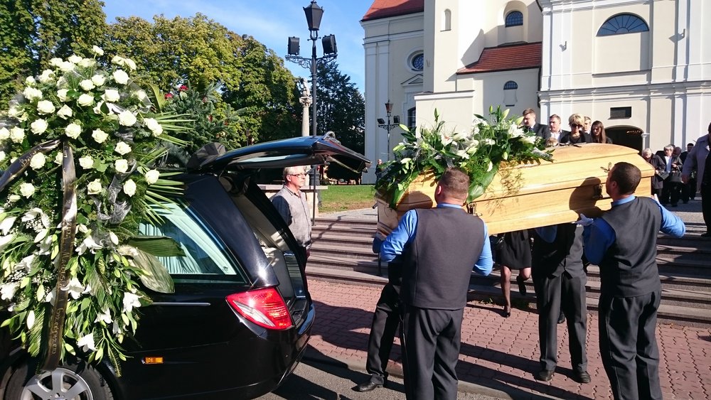 łask zakłady pogrzebowe