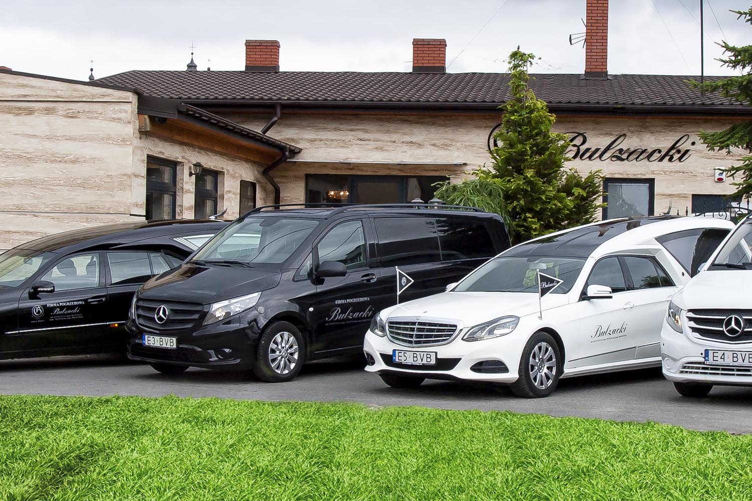 karawany firmy pogrzebowej Bulzacki