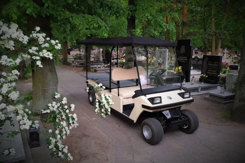karawan zakładu pogrzebowego Omega Szamotuły