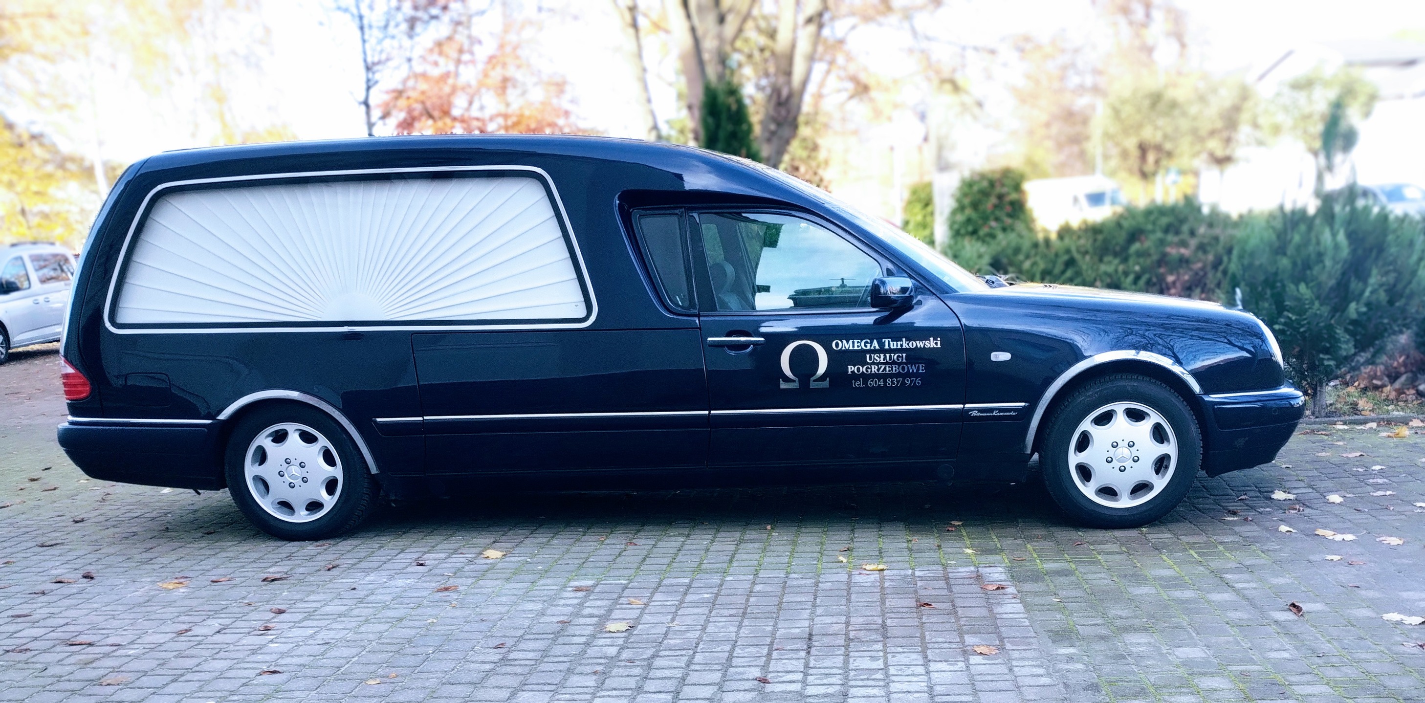 karawan firmy pogrzebowej w Szamotułach