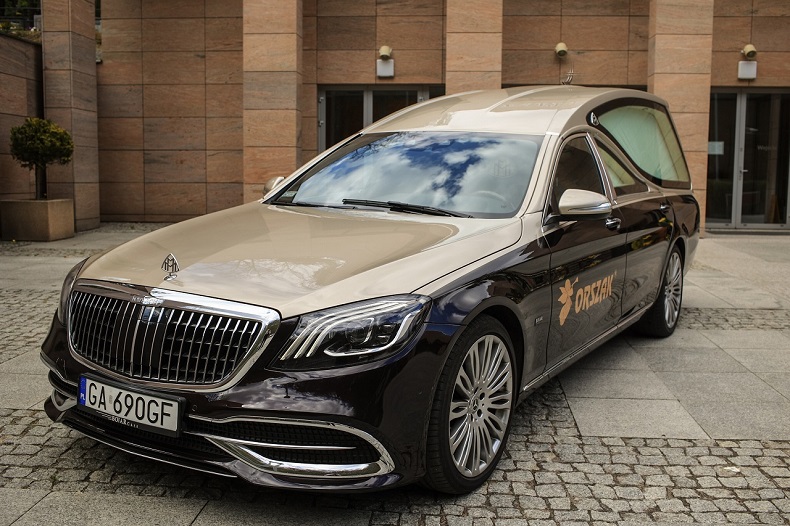 Karawan pogrzebowy Maybach S-Class - Orszak Gdynia